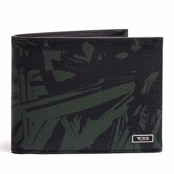 Tumi Other - Tumi Global Palm Double Bifold Wallet